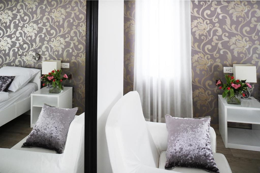 Garni Hotel Azur 卢布尔雅那 客房 照片