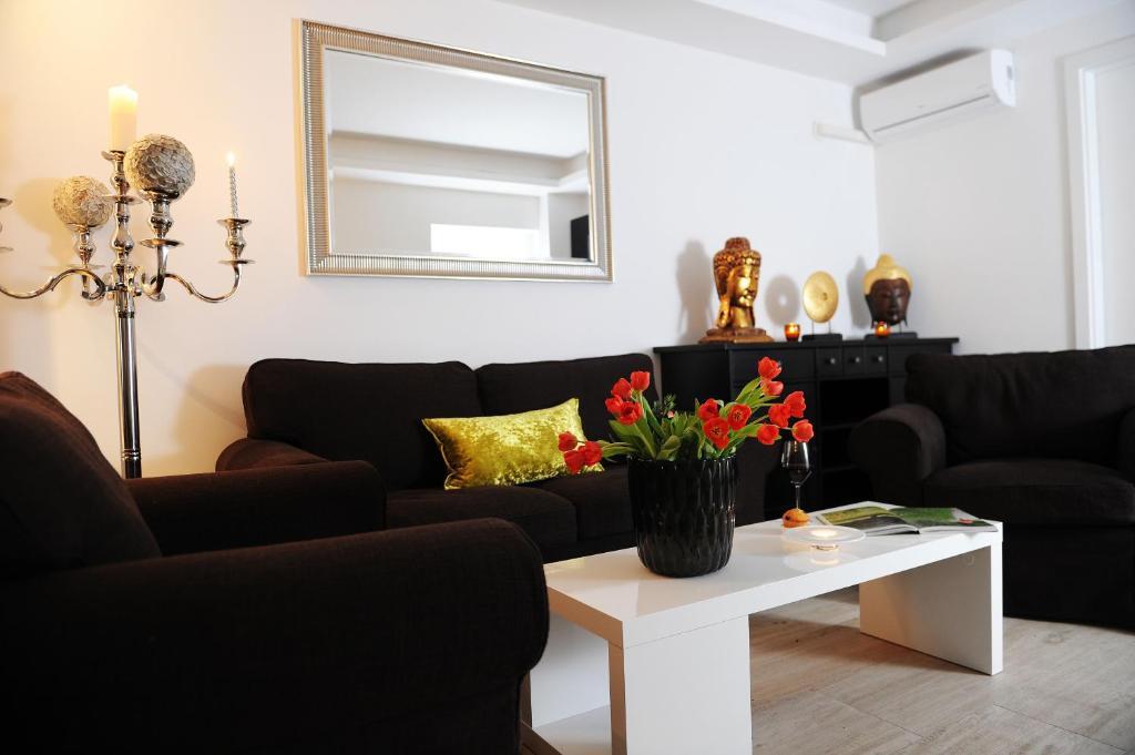 Garni Hotel Azur 卢布尔雅那 外观 照片