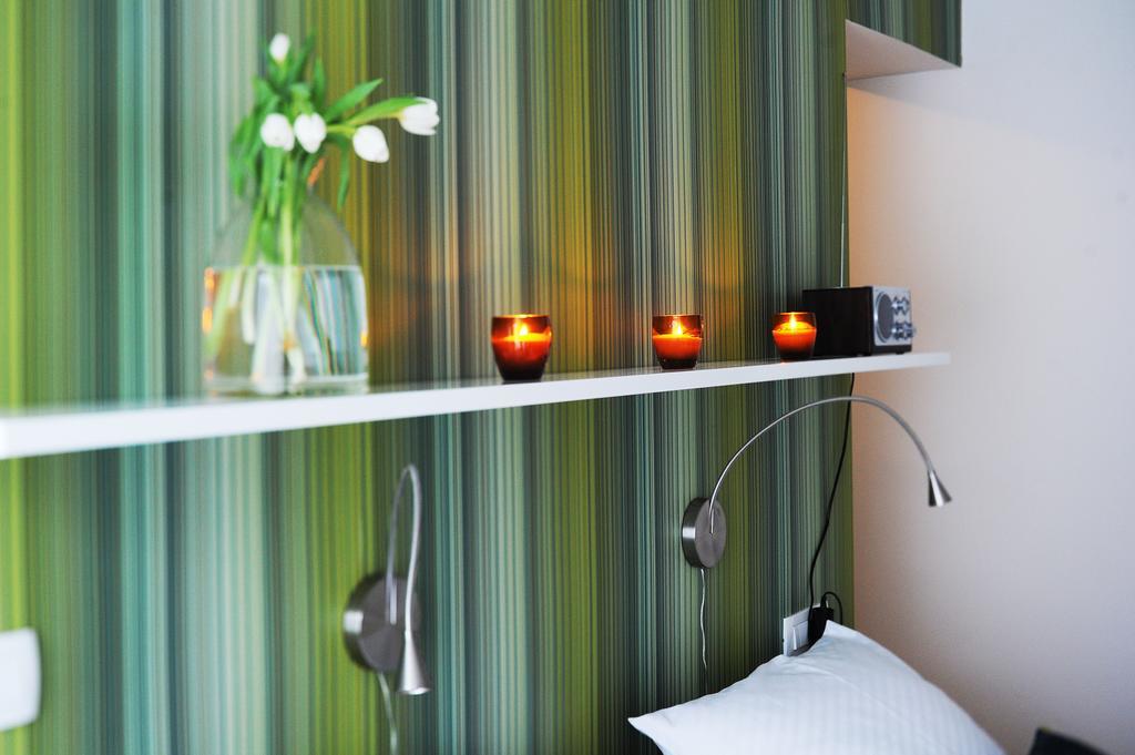 Garni Hotel Azur 卢布尔雅那 外观 照片